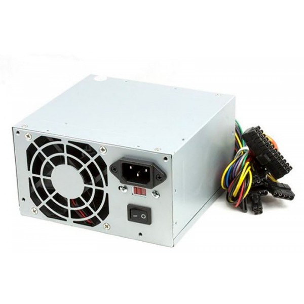 Fuente de Poder Xtech - Internal - 600 Watt  (20+4Pin) W,2 Sata